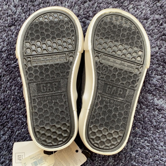 New GAP Batman slip on shoes. - Picture 2 of 4